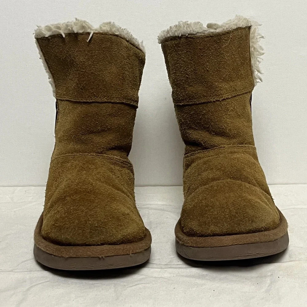 Koolaburra by UGG koolaburra by